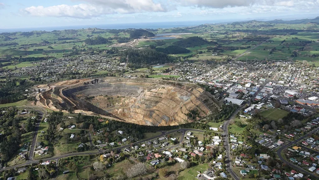 Oceanagold Mine Site Nz Lr